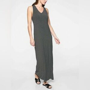Athleta striped gateway maxi dress S